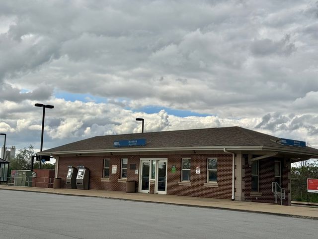 18764 S Burnside Station Drive, Mokena, IL 60448