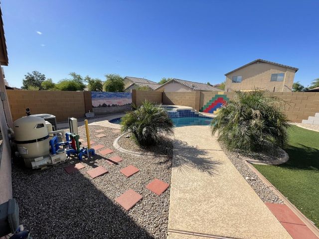 39974 W Thornberry Lane, Maricopa, AZ 85138