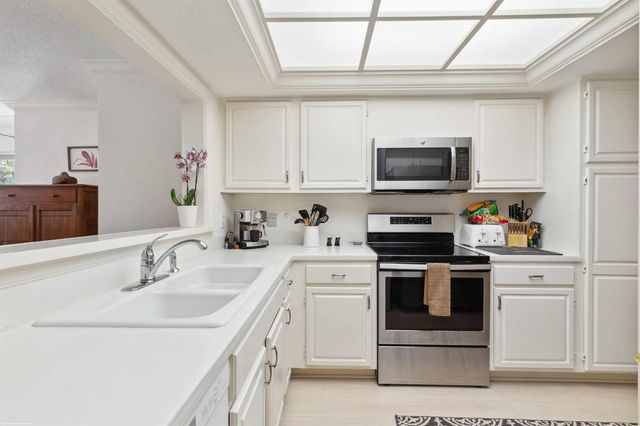 2810 Polo Island Drive C103, Wellington, FL 33414