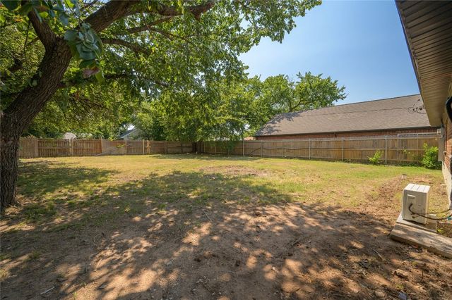1604 SANDRA Drive, Midwest City, OK 73110