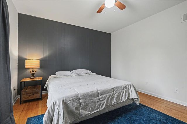 5440 Cedar Street, Roeland Park, KS 66205