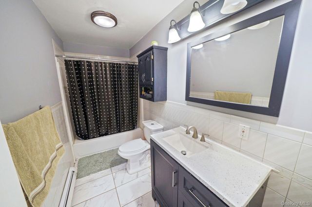 2 Buchanan Avenue, Coram, NY 11727