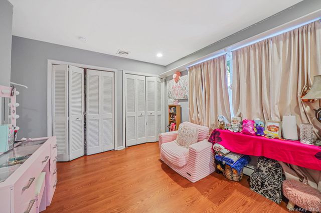 2 Buchanan Avenue, Coram, NY 11727