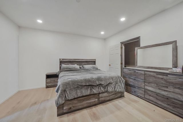 2 Buchanan Avenue, Coram, NY 11727