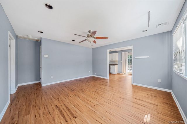 2 Buchanan Avenue, Coram, NY 11727