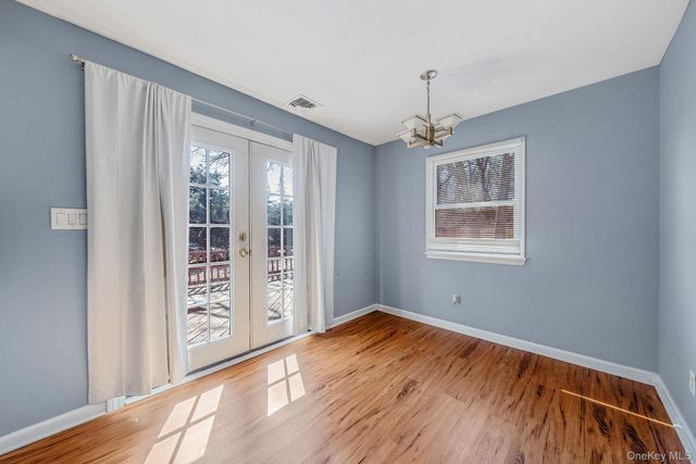 2 Buchanan Avenue, Coram, NY 11727