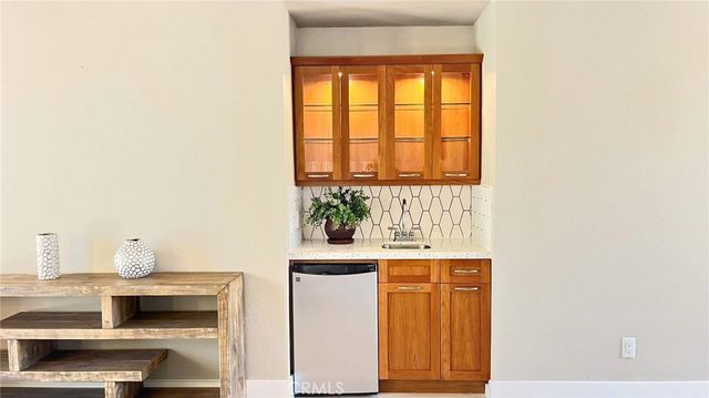 737 Inverness Drive, Rancho Mirage, CA 92270