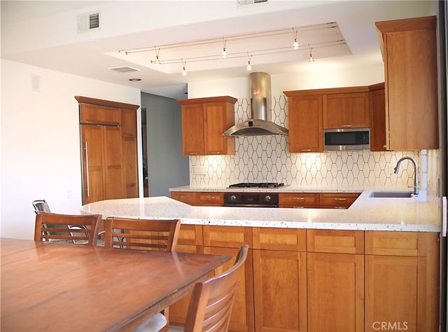 737 Inverness Drive, Rancho Mirage, CA 92270