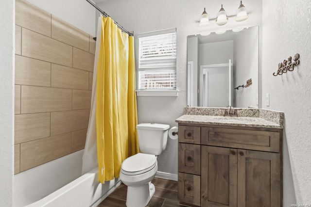 570 Forest Crest, Canyon Lake, TX 78133