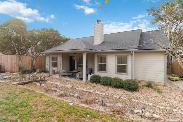 570 Forest Crest, Canyon Lake, TX 78133