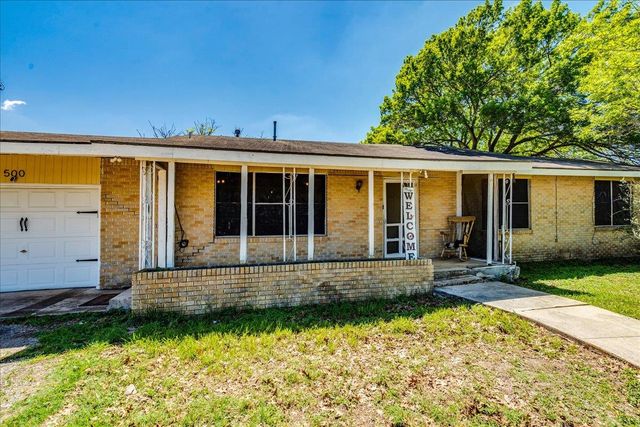 500 Blackjack ST, Lockhart, TX 78644