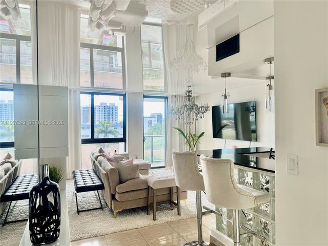 9800 W Bay Harbor Dr 605, Bay Harbor Islands, FL 33154