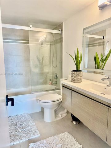 9800 W Bay Harbor Dr 605, Bay Harbor Islands, FL 33154