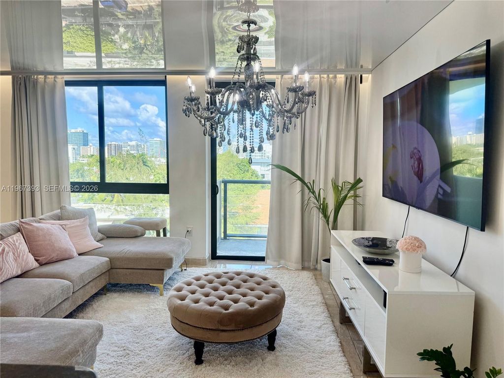 9800 W Bay Harbor Dr 605, Bay Harbor Islands, FL 33154