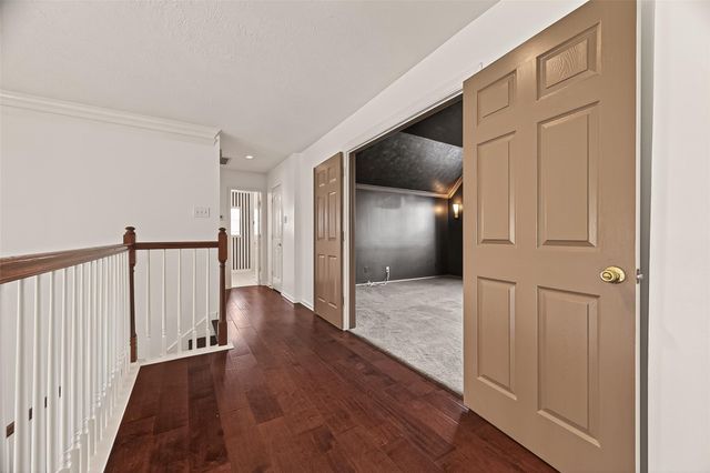 2615 Granite Court, Pearland, TX 77584