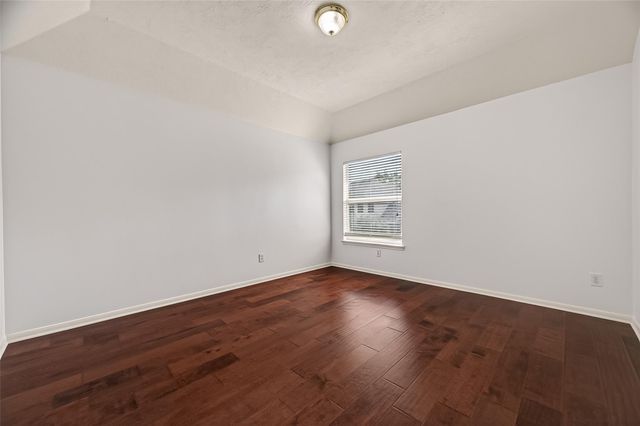 2615 Granite Court, Pearland, TX 77584