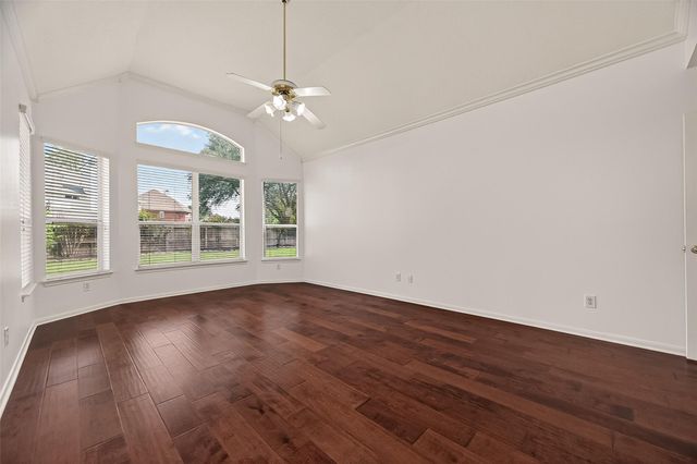 2615 Granite Court, Pearland, TX 77584