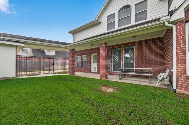 2615 Granite Court, Pearland, TX 77584