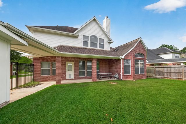 2615 Granite Court, Pearland, TX 77584