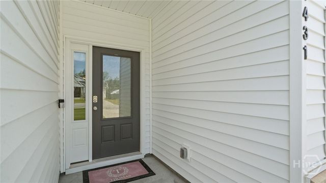 1431 Waybridge Way, Richmond Hill, GA 31324