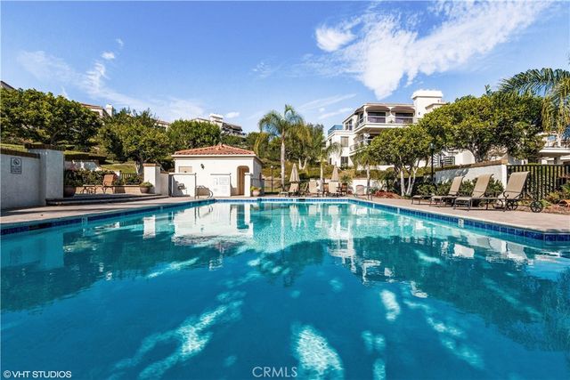 27792 Alfabia 7, Mission Viejo, CA 92692