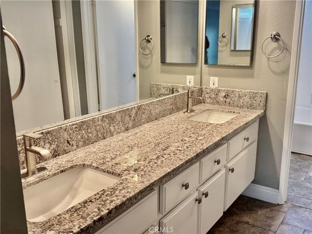 27792 Alfabia 7, Mission Viejo, CA 92692