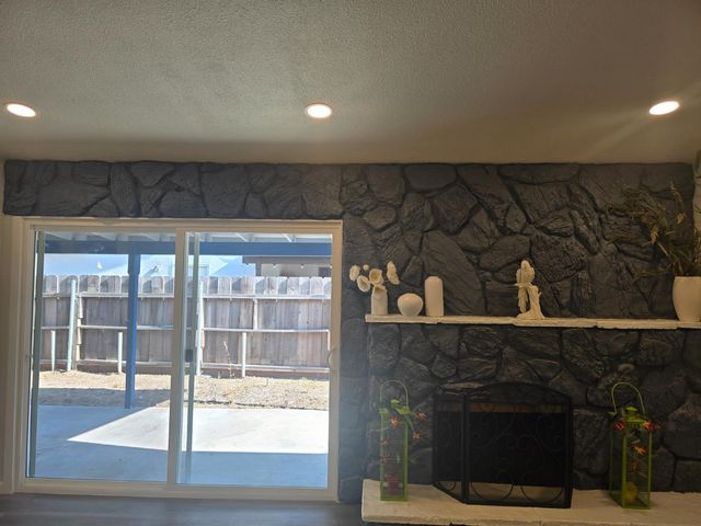 1500 Kirkland Ct, Modesto, CA 95356