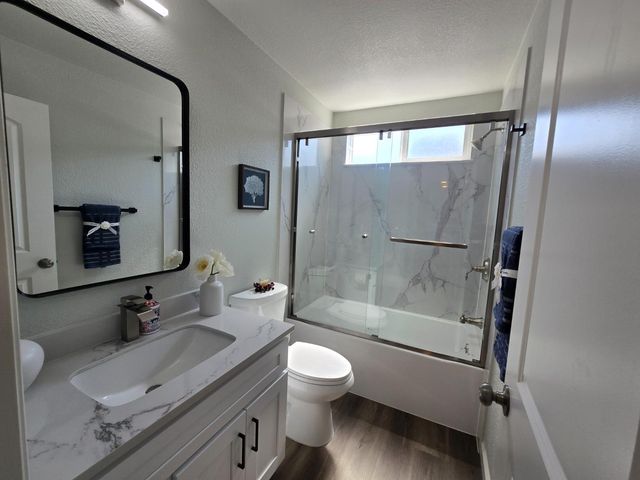 1500 Kirkland Ct, Modesto, CA 95356