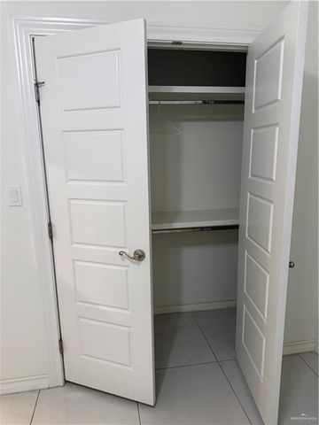 1100 W Eisenhower Avenue, Alton, TX 78573