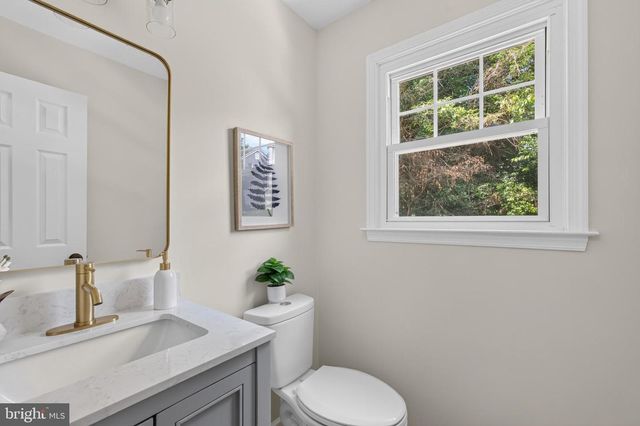 505 EMILY CIR, West Chester, PA 19382