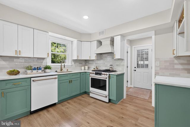 505 EMILY CIR, West Chester, PA 19382