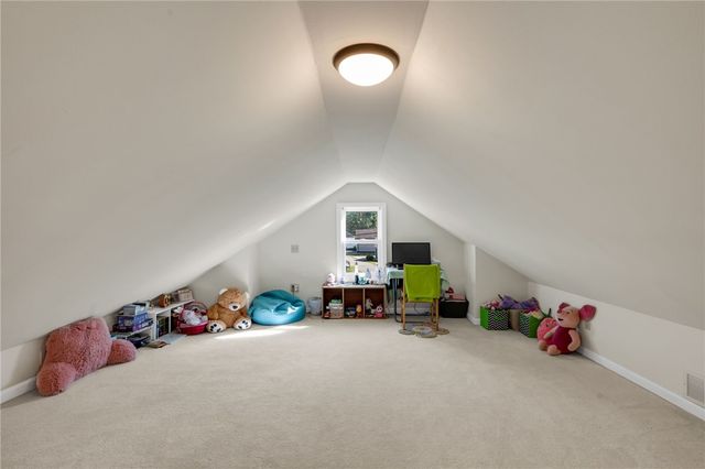 115 Eckert St, Leet Twp, PA 15003