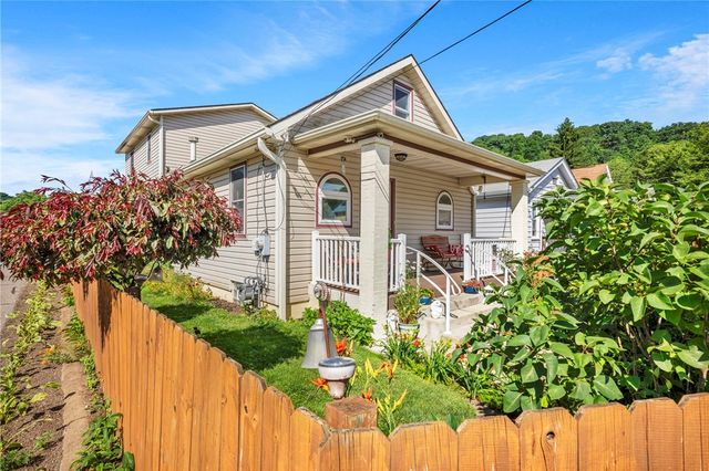 115 Eckert St, Leet Twp, PA 15003