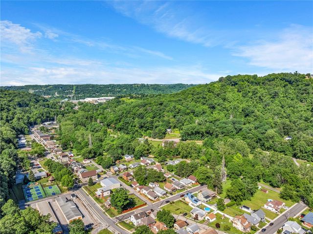 115 Eckert St, Leet Twp, PA 15003