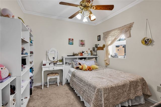 115 Eckert St, Leet Twp, PA 15003