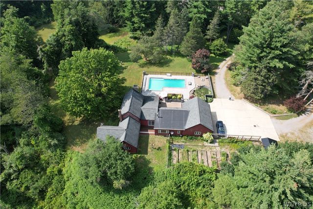9303 Falls Road, Colden, NY 14170