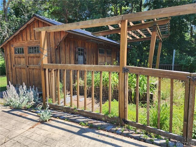9303 Falls Road, Colden, NY 14170