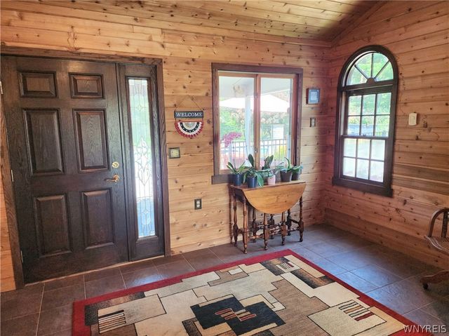 9303 Falls Road, Colden, NY 14170