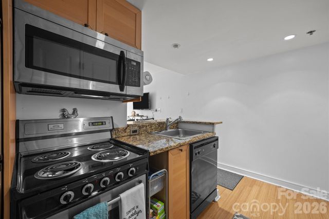 37 Hiawassee Street W102, Asheville, NC 28801