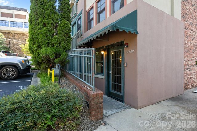37 Hiawassee Street W102, Asheville, NC 28801