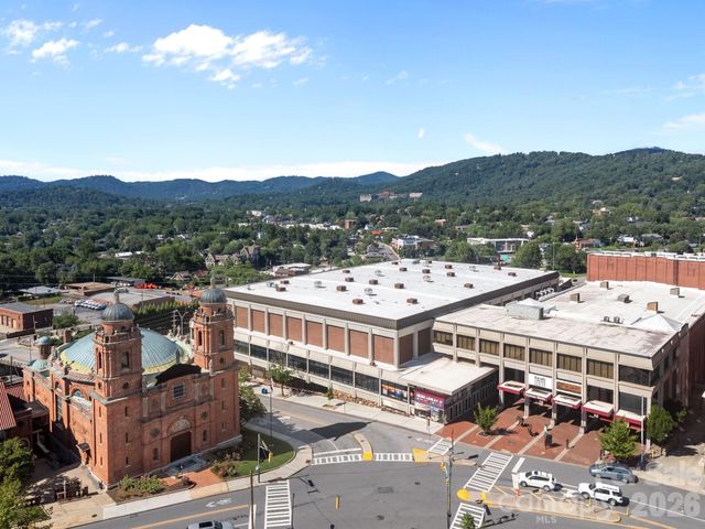 37 Hiawassee Street W102, Asheville, NC 28801