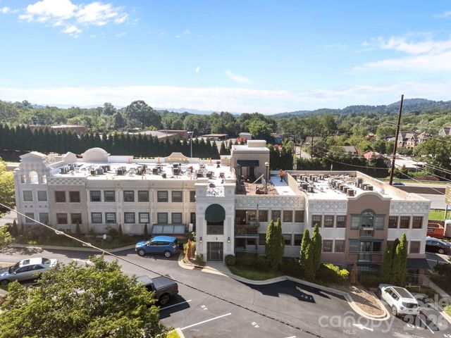 37 Hiawassee Street W102, Asheville, NC 28801