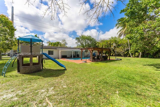 12945 SW 82nd Ave, Pinecrest, FL 33156