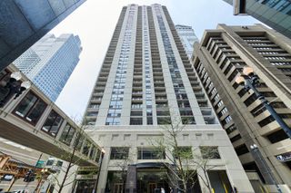 200 N Dearborn Street 1808, Chicago, IL 60601