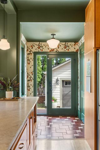 4537 Colfax Avenue S, Minneapolis, MN 55419