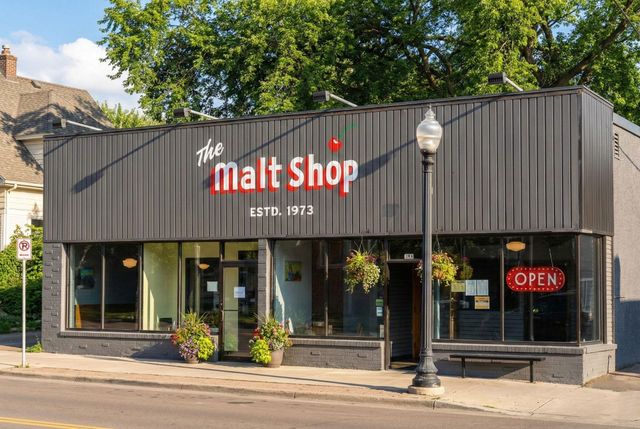 4537 Colfax Avenue S, Minneapolis, MN 55419