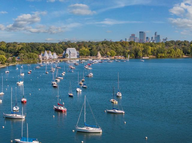 4537 Colfax Avenue S, Minneapolis, MN 55419