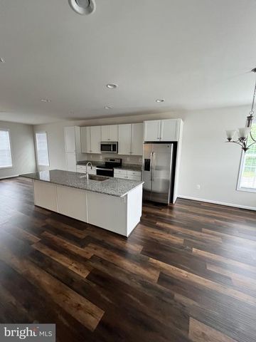 12103 BOWLING FARM CT, Fredericksburg, VA 22407