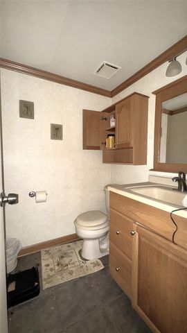 2915 Whispering Springs Drive, Spring, TX 77373