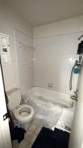 2915 Whispering Springs Drive, Spring, TX 77373